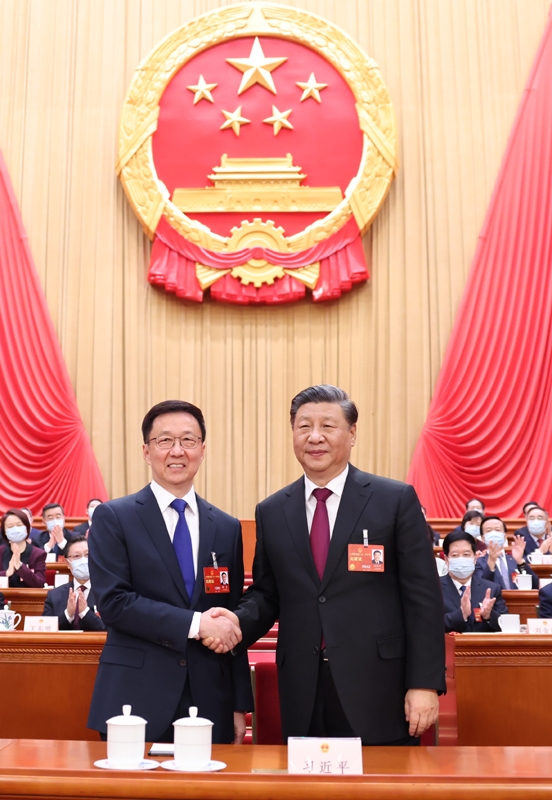 十四届全国人大一次会议选举产生新一届国家领导人「相关图片」