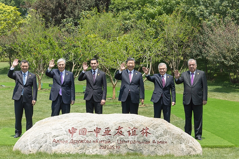 习近平主持首届中国－中亚峰会并发表主旨讲话
强调携手建设守望相助、共同发展、普遍安全、世代友好的中国－中亚命运共同体「相关图片」