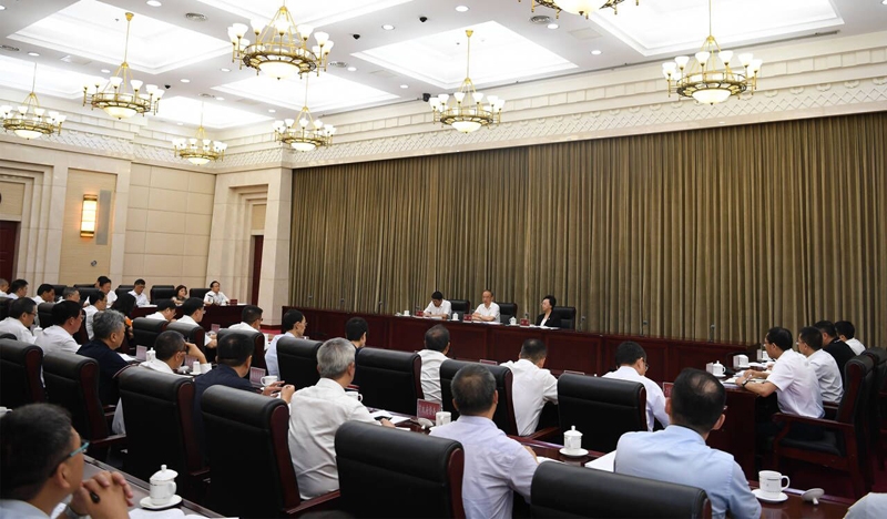 黃強主持召開省文化和旅游產業領導小組2023年全體會議
以更大力度更實舉措推動文旅高質量發展實現新突破「相關圖片」