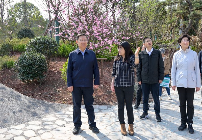 王晓晖在成都调研指导世园会筹备工作时强调
突出质量和安全抓实抓细各项筹备工作
以成都世园会为窗口再展中国式现代化的万千气象
施小琳参加「相关图片」