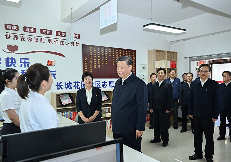 习近平：社区要把为居民群众的服务做深做细做到位「相关图片」