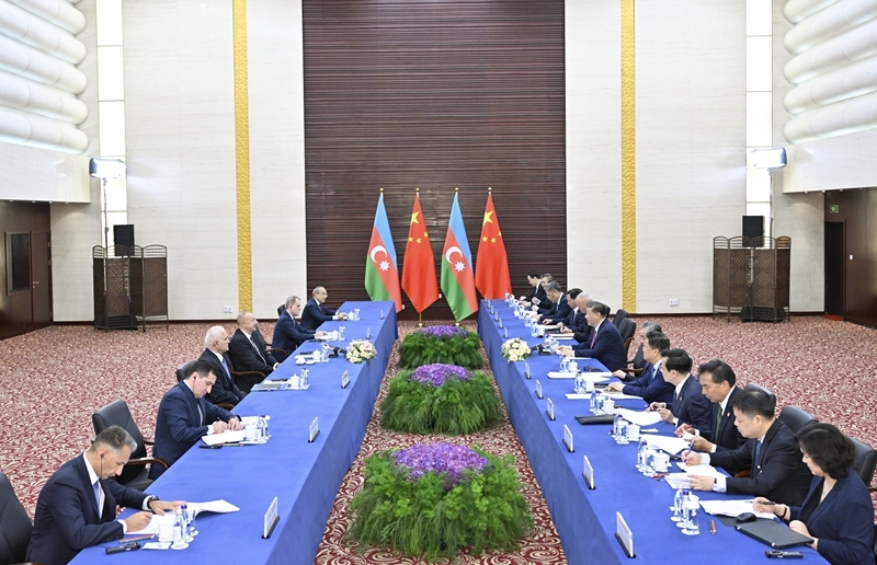 习近平会见阿塞拜疆总统阿利耶夫「相关图片」