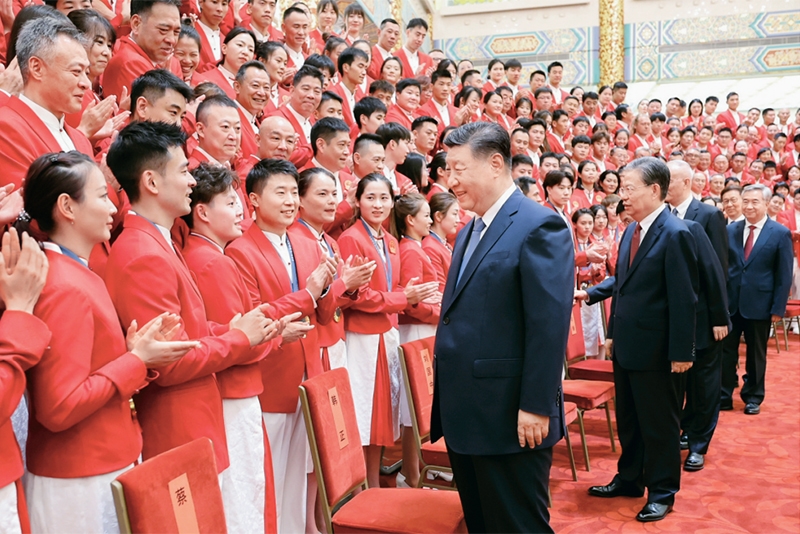习近平：大力弘扬伟大爱国主义精神，把强国建设、民族复兴伟业不断推向前进「相关图片」