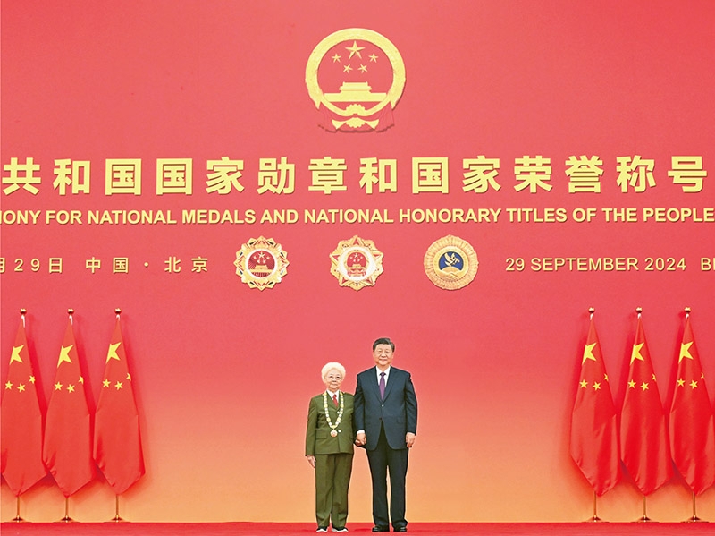 习近平：在文艺工作座谈会上的讲话「相关图片」