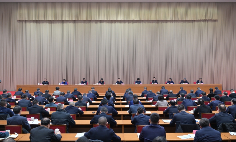 王晓晖在省委农村工作会议上强调
加快推进农业强省建设和乡村全面振兴
以农业大省的责任担当为全国大局多作贡献
施小琳主持第一次会议 于立军作工作部署「相关图片」