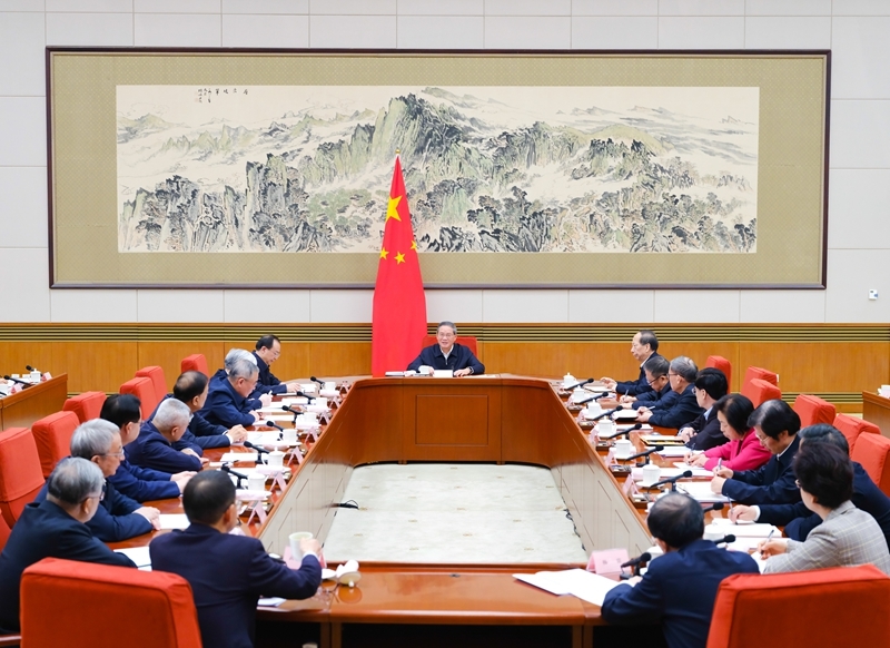 李强主持召开各民主党派中央、全国工商联负责人和无党派人士代表座谈会
听取对政府工作报告的意见建议「相关图片」