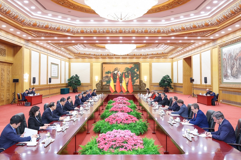 李强同西班牙首相桑切斯会谈「相关图片」