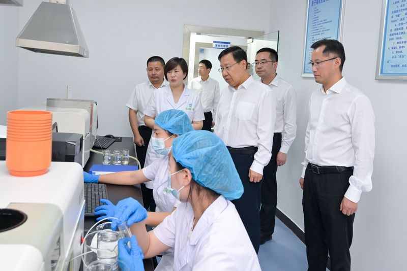 王晓晖在巴中市达州市调研时强调
在不断改进作风中更加奋发进取
以高质量发展新成效更好造福老区群众「相关图片」