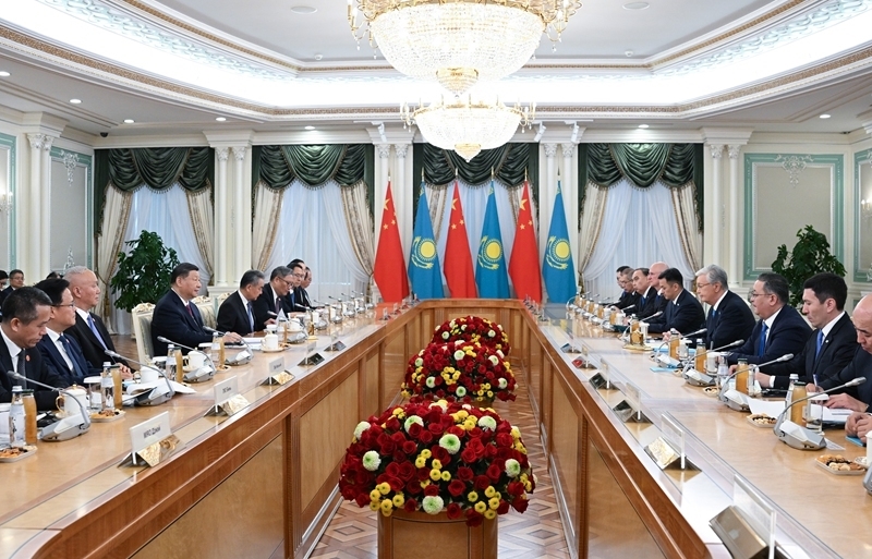 习近平同哈萨克斯坦总统托卡耶夫会谈「相关图片」