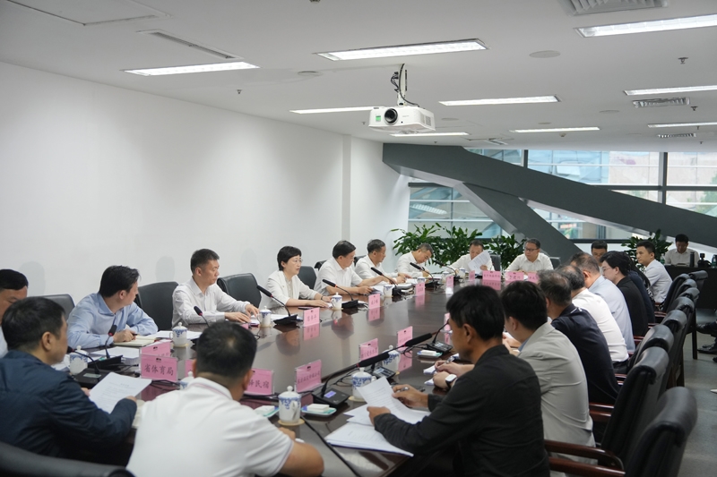 施小琳在成都调研推进省委十二届七次全会精神贯彻落实工作 
共同推动文旅深度融合高质量发展 
加快打造支柱产业民生产业幸福产业  「相关图片」