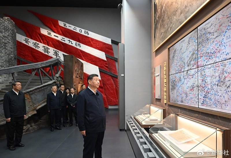 习近平在山西阳泉市向抗战烈士敬献花篮并参观百团大战纪念馆「相关图片」