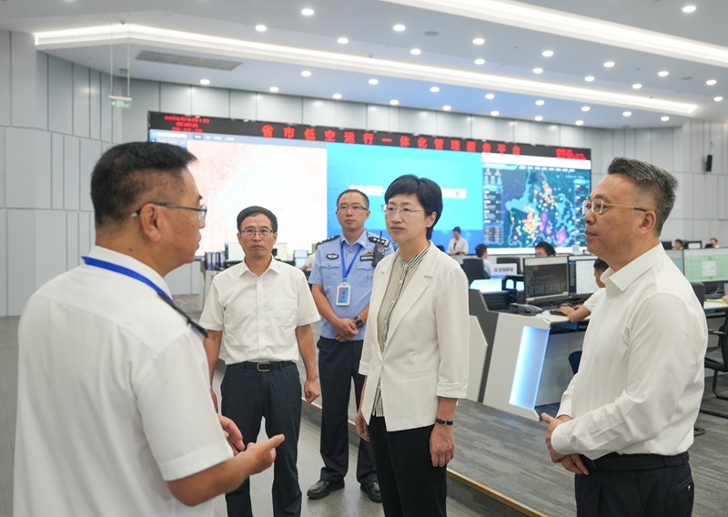 施小琳检查调度成都世运会安全保障工作 
查漏补缺改进提升冲刺攻坚 
齐心协力确保成都世运会简约安全成功举办「相关图片」