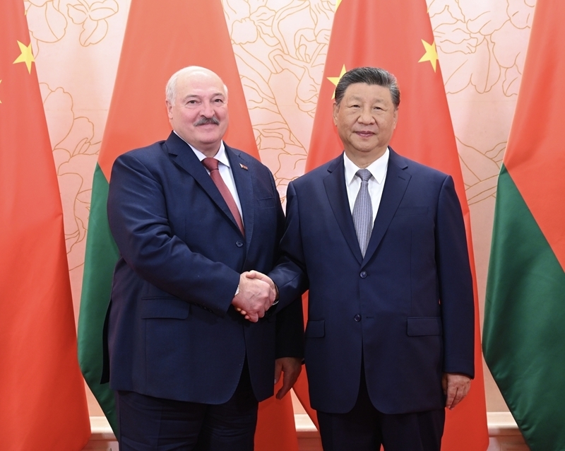 习近平会见白俄罗斯总统卢卡申科  「相关图片」