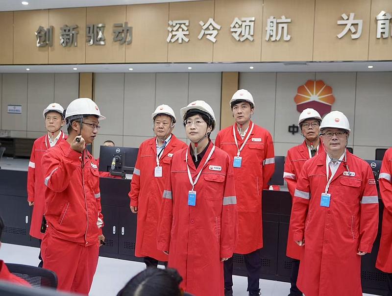 施小琳在雅安绵阳调研时强调
抢抓机遇挖掘优势培育动能
持续巩固经济回升向好势头 不断拓展高质量发展新空间「相关图片」