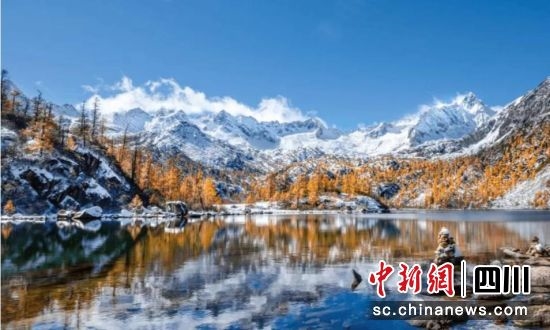 图为丹巴县美景。成华区委统战部 供图