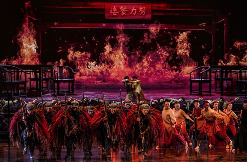 第三届四川艺术节开幕
黄强宣布开幕「相关图片」