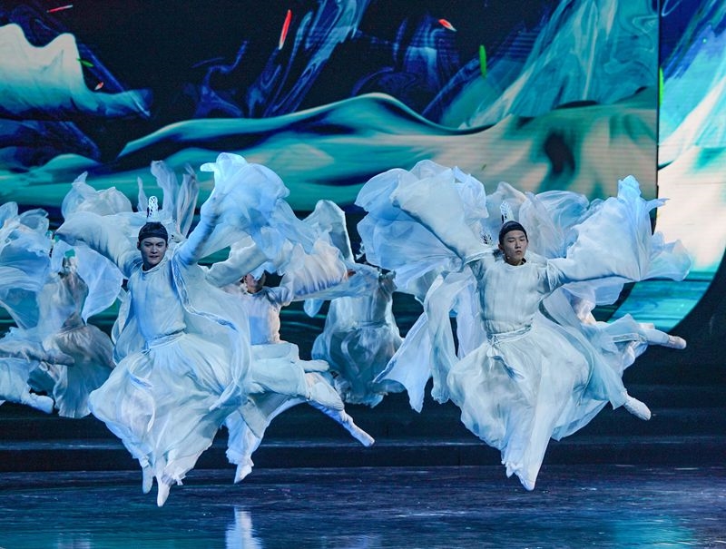 第三届四川艺术节开幕
黄强宣布开幕「相关图片」