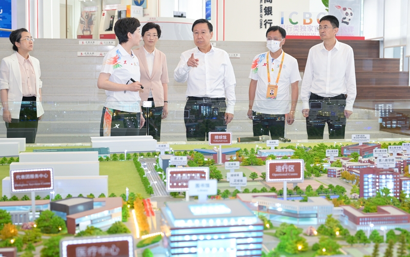 王晓晖在成都调研检查大运会筹备工作时强调
紧扣“简约、安全、精彩”办赛要求
进一步补短板强弱项 抓实抓细各项筹备工作
施小琳参加「相关图片」