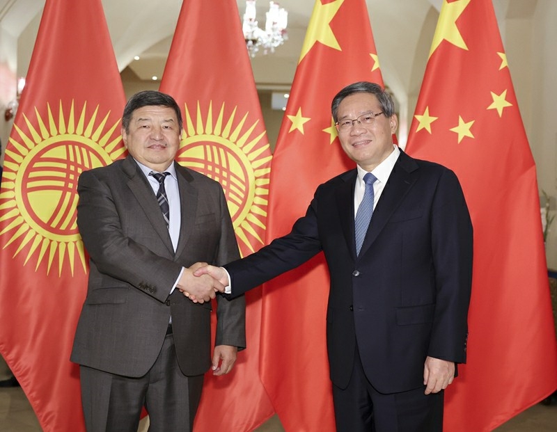李强会见吉尔吉斯斯坦总理扎帕罗夫「相关图片」