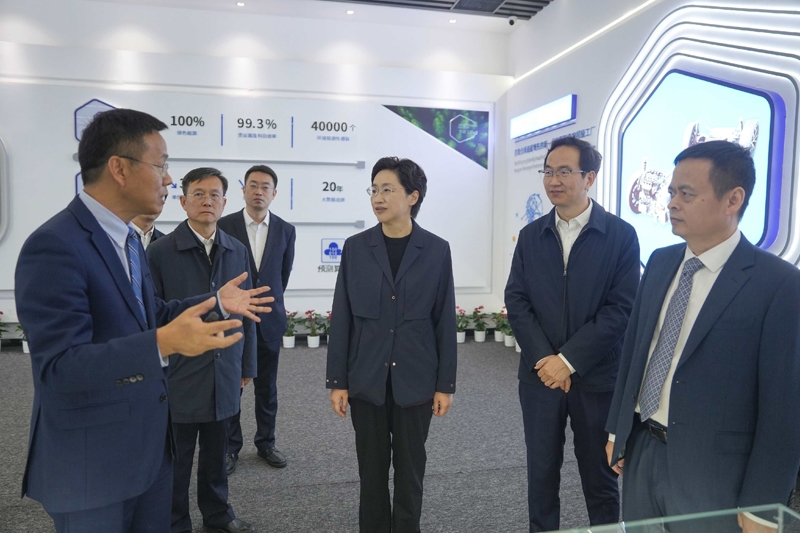 施小琳在宜宾调研时强调
扎实做好岁末年初收官和开局工作
以高质量发展实效为全省大局多作贡献「相关图片」