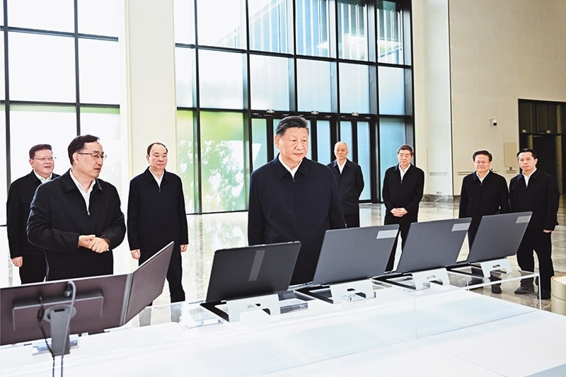 习近平：因地制宜发展新质生产力「相关图片」