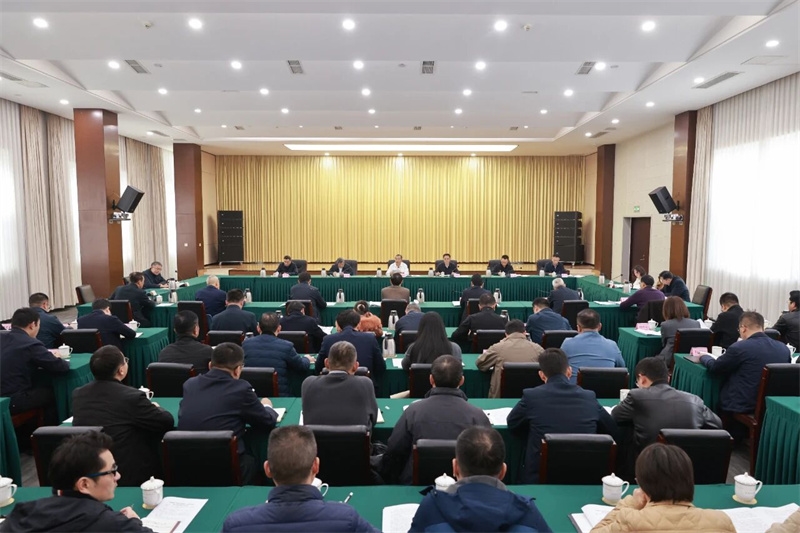 省委统战部传达学习省委十二届八次全会精神：为“十五五”时期四川发展凝聚更多智慧力量