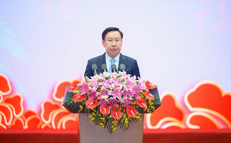 四川省政协2026年新年茶话会在成都举行
王晓晖讲话 施小琳田向利于立军出席「相关图片」