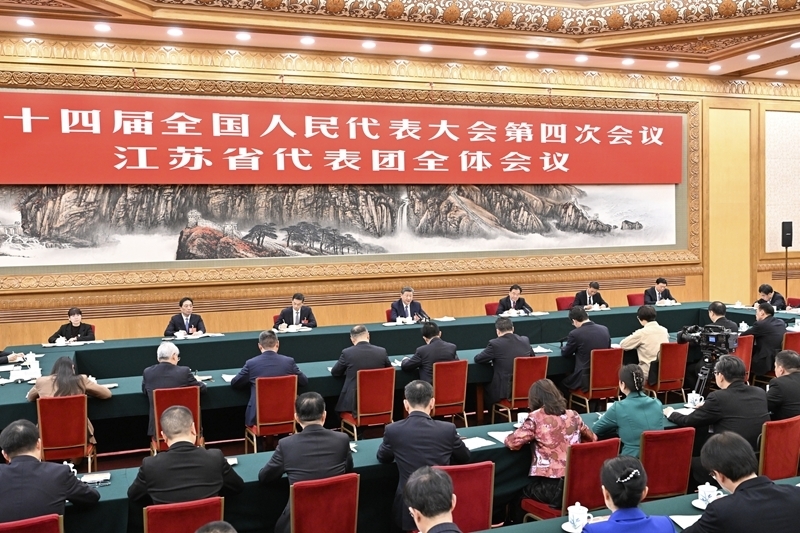 习近平在参加江苏代表团审议时强调
经济大省要在研究新情况解决新问题上下功夫出经验「相关图片」