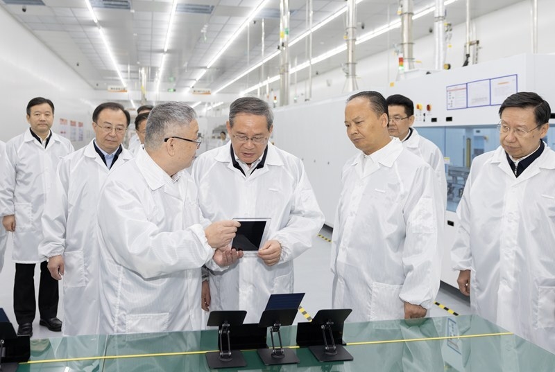 李强在四川调研时强调 
着力推进新型电网建设 加快能源结构调整优化 
为经济社会高质量发展提供有力支撑「相关图片」