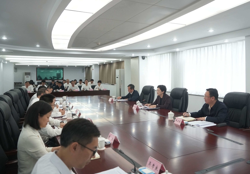 施小琳在审计厅调研时强调
进一步提高审计工作质效
以高质量审计监督保障全省“十五五”良好开局「相关图片」