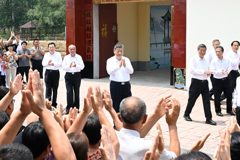 习近平在山东德州考察时强调
以扎实举措推进农业农村现代化
用勤劳和智慧创造更加美好生活「相关图片」