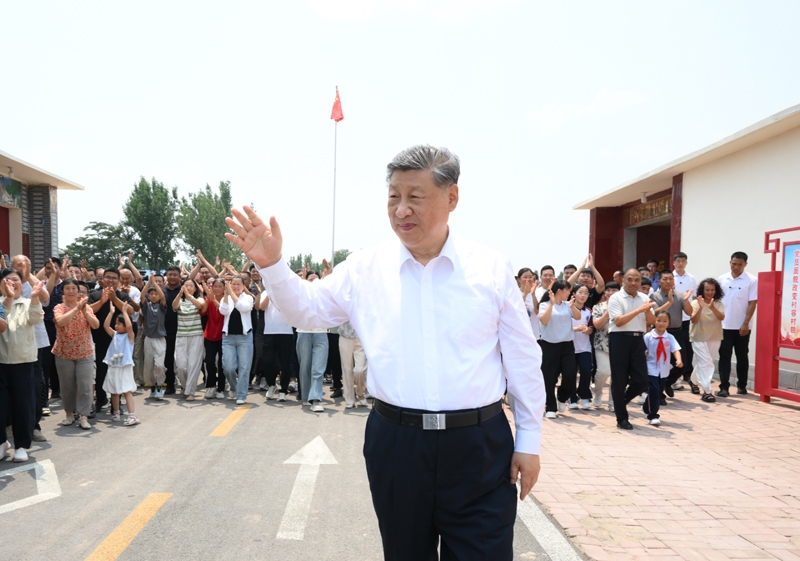 习近平在山东德州考察时强调
以扎实举措推进农业农村现代化
用勤劳和智慧创造更加美好生活「相关图片」