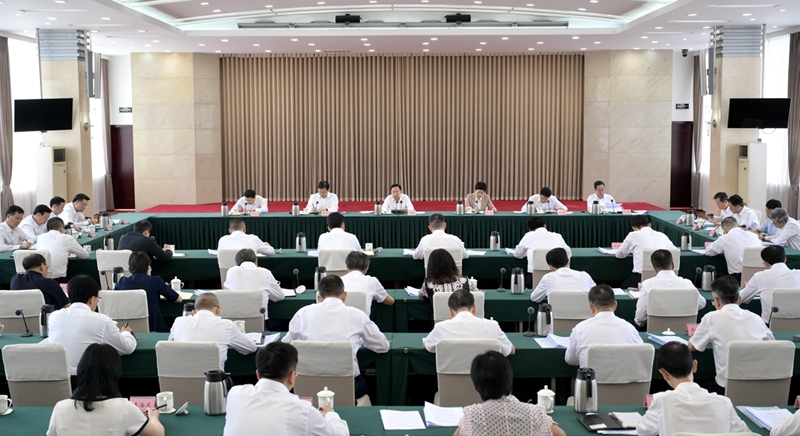 王晓晖主持召开省委专题会议强调
更好统筹资源力量赋能天府新区发展
加快打造新时代国家级新区高质量发展样板
施小琳讲话「相关图片」
