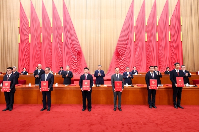 习近平出席国家科学技术奖励大会两院院士大会中国科协第十一次全国代表大会并发表重要讲话「相关图片」