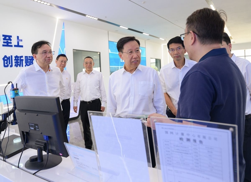 王晓晖在遂宁市南充市调研时强调
加快塑造高质量发展新动能新优势
全力推动经济平稳运行向新向优发展「相关图片」