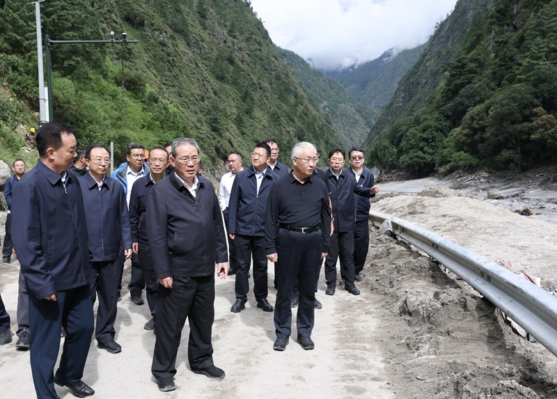 李强在西藏吉隆指导抢险救援和应急处置工作「相关图片」