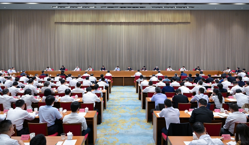 央地共建成渝地区区域科技创新中心工作推进会在成都召开
阴和俊王晓晖陈新武讲话 施小琳主持「相关图片」