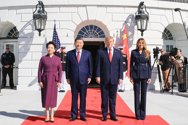 习近平和彭丽媛同美国总统特朗普夫妇茶叙「相关图片」