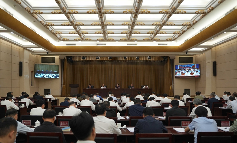 施小琳在省安委会2026年第四次全体成员会议暨全省第四季度安全生产工作视频会议上强调
主动防范 真抓严管 落实责任 协同联动
守牢四季度安全防线 确保“十五五”良好开局「相关图片」