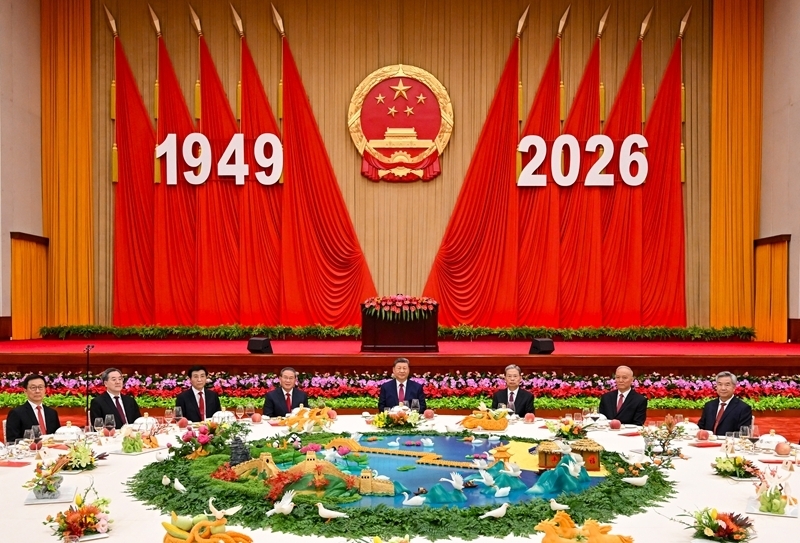 庆祝中华人民共和国成立77周年招待会在京举行
习近平发表重要讲话
李强主持 赵乐际王沪宁蔡奇丁薛祥李希韩正出席「相关图片」
