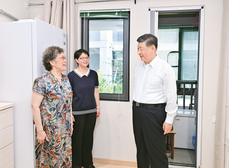 习近平：加强普惠性、基础性、兜底性民生建设「相关图片」