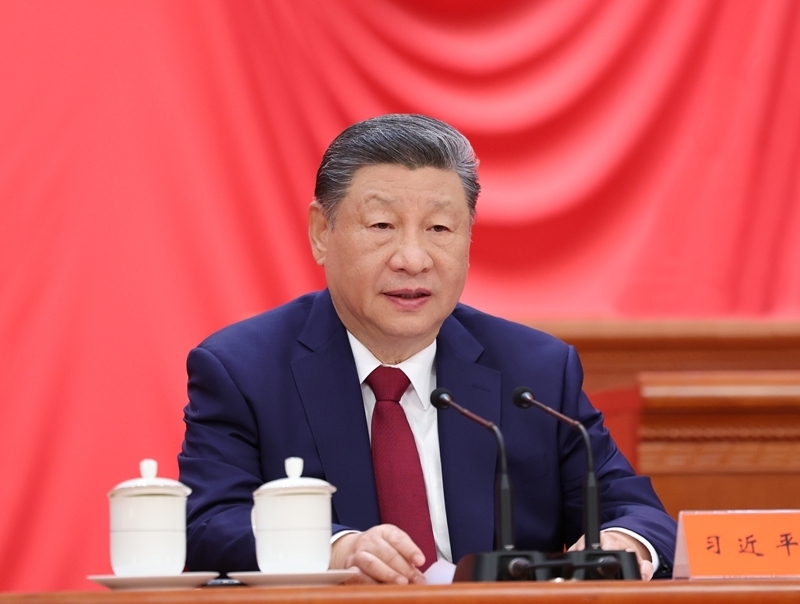 纪念中国工农红军长征胜利90周年大会在京隆重举行
习近平发表重要讲话
李强王沪宁蔡奇丁薛祥李希韩正出席 赵乐际主持「相关图片」